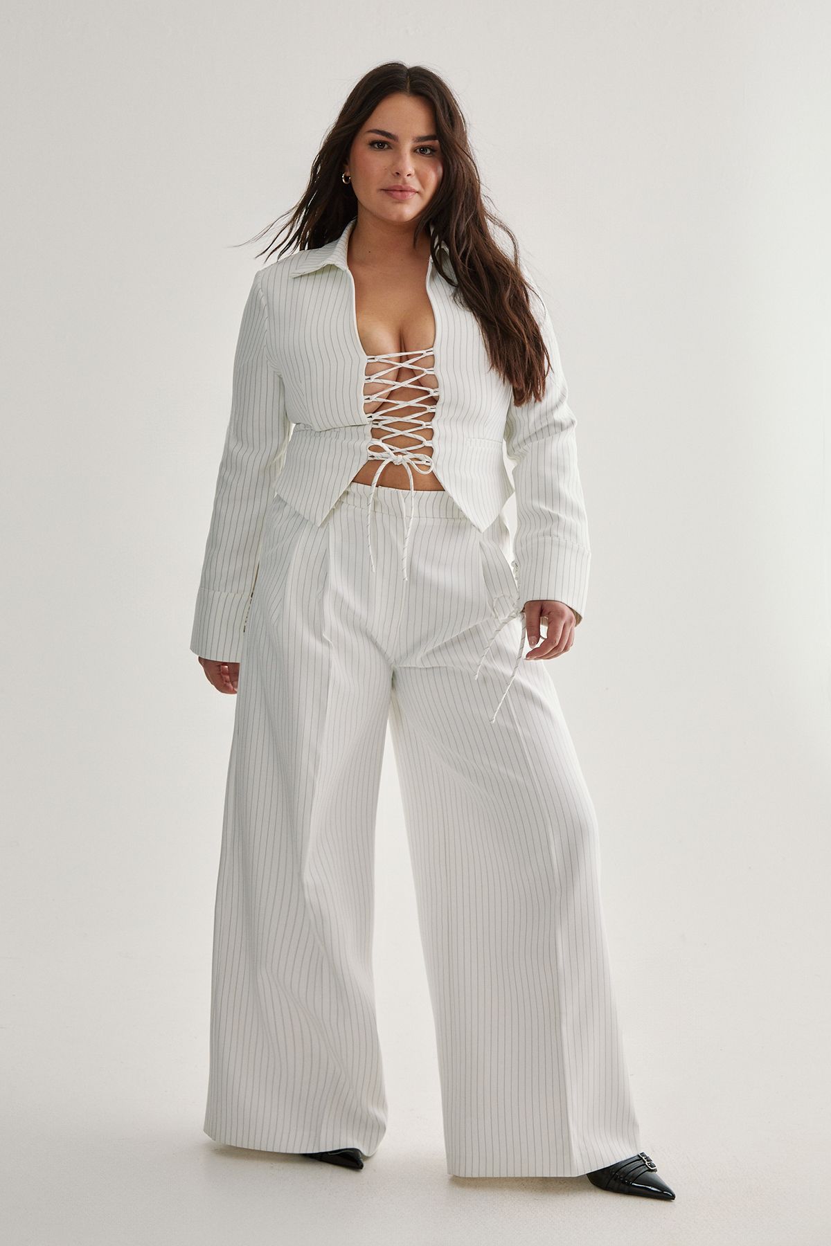 NastyGal Plus Tailored Pinstripe Trouser Ivory image 3