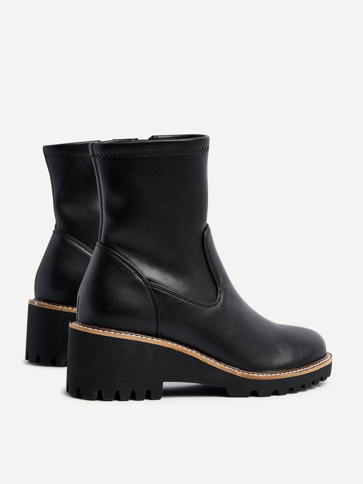 Linzi Trish Black Faux Leather Wedged Heel Ankle Boot image 4