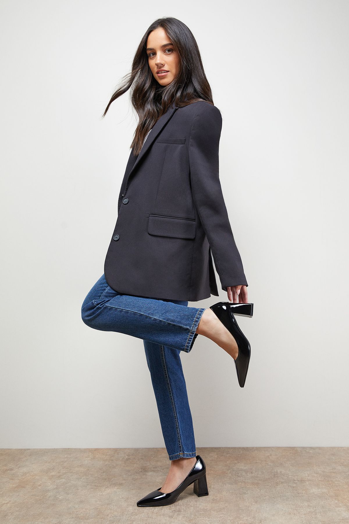 Oasis Val Faux Patent Leather Pointed High Block Heel Courts True Black image 5