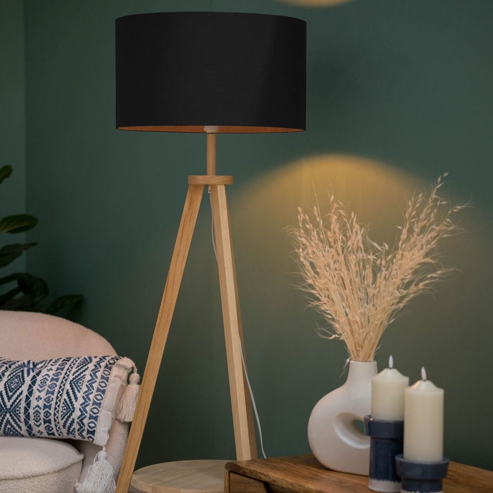 ValueLights Morrigan Natural Wood Tripod Floor Lamp with Fabric Drum Lamp Shade image 2