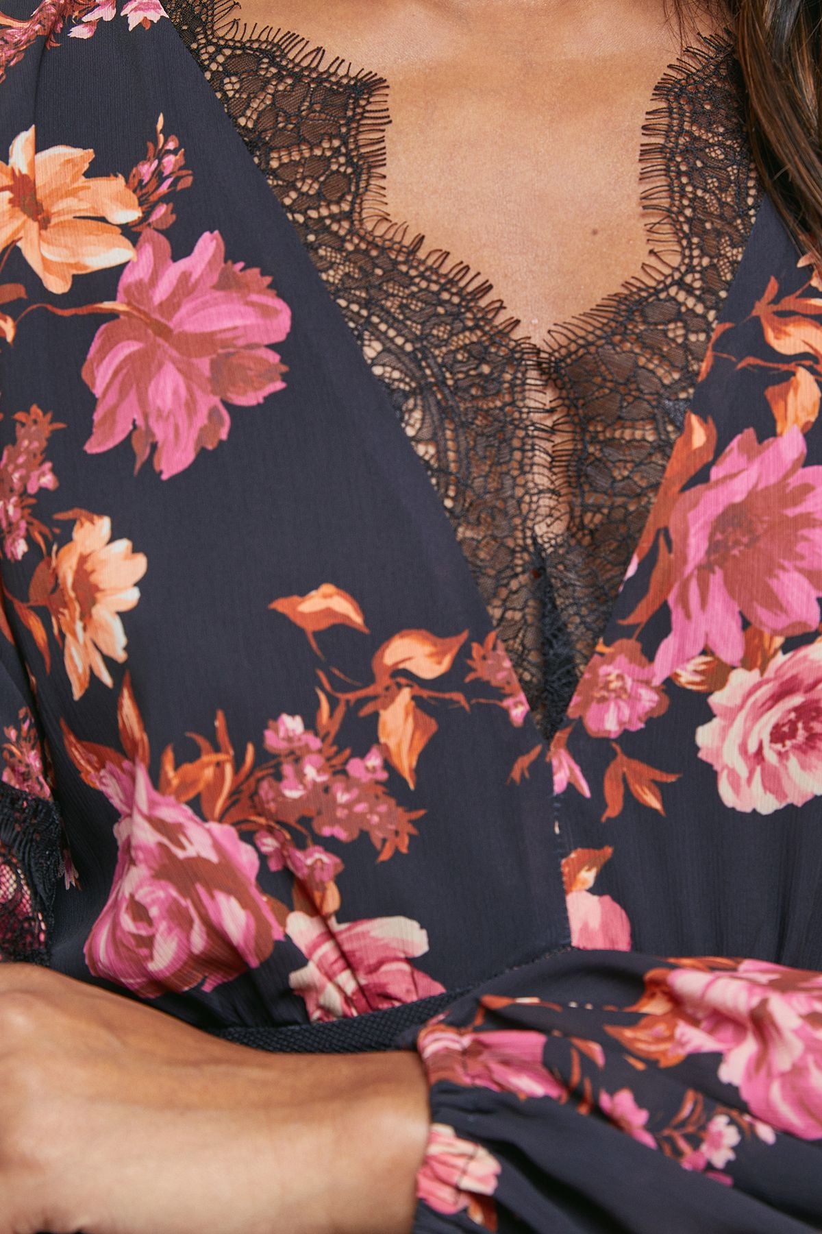 Oasis Printed Lace Insert Bias Midi Dress Floral image 5