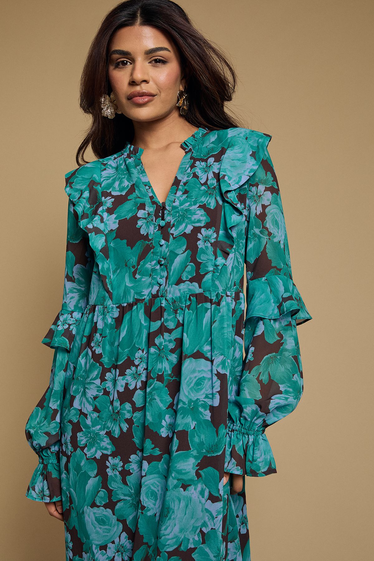 Oasis Petite Long Sleeve Ruffle Chiffon Tiered Maxi Dress Blue image 4