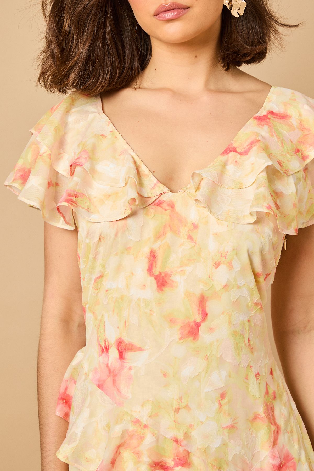 Oasis Ruffle Sleeve Jacquard Midi Dress Yellow image 6