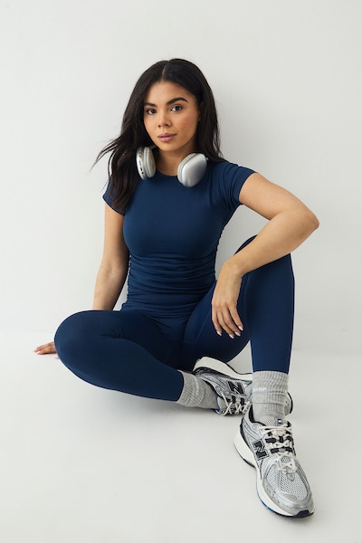 DSGN Studio DSGN Studio Sport Ultra Contour Seamless Ruched Short Sleeve Top Navy