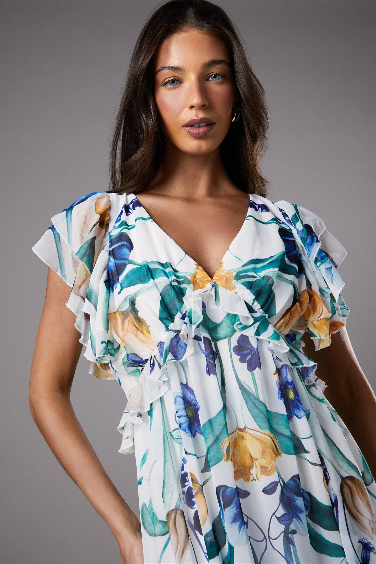 Coast Sleeveless Chiffon Maxi Dress With Pleat Detail And Frill Sleeve White image 4