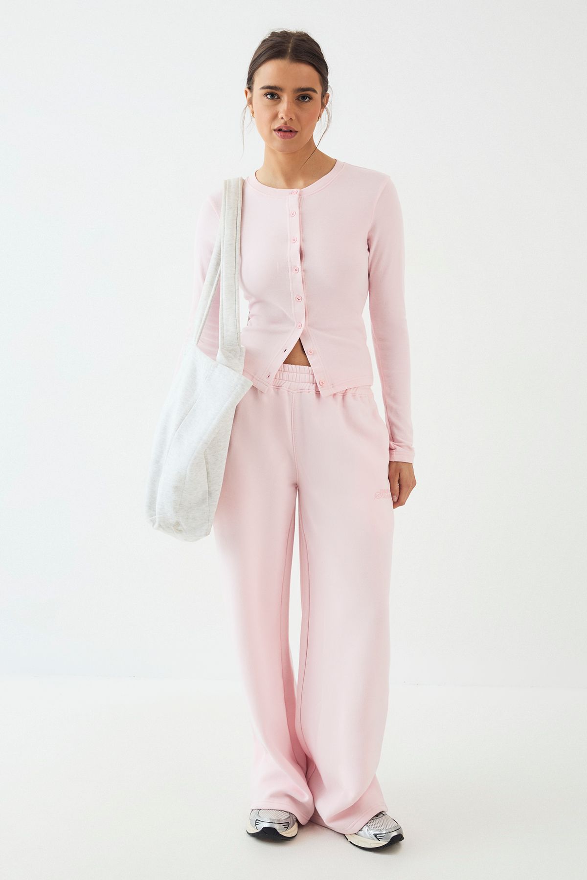 DSGN Studio DSGN Studio Crew Neck Button Through Long Sleeve Top Light Pink image 5