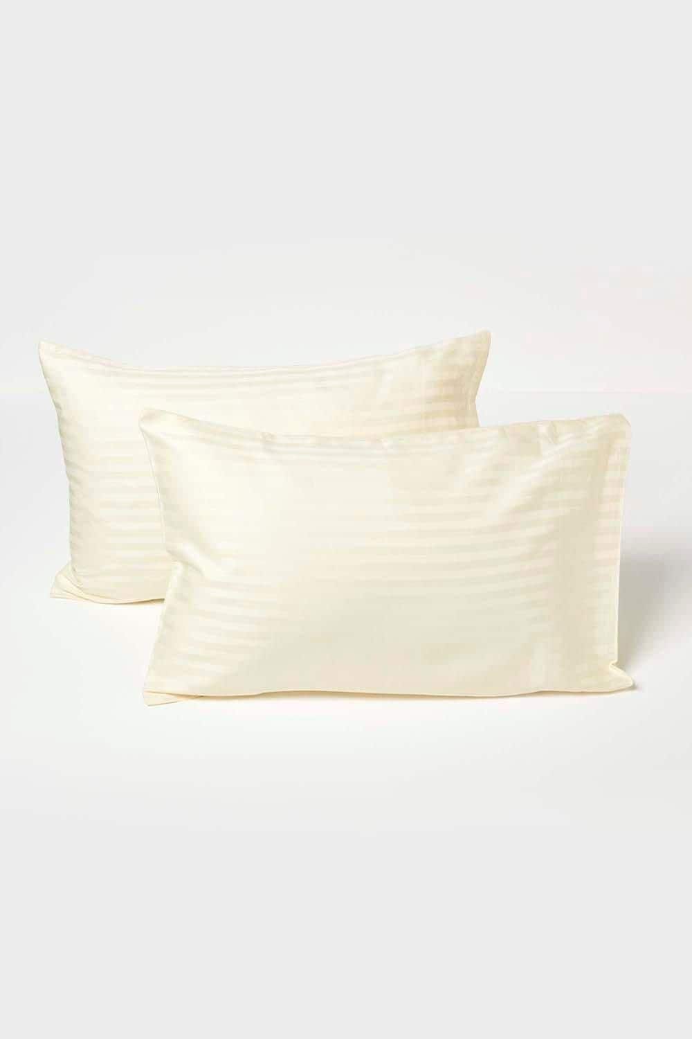 Homescapes Cotton Stripe Kids Pillowcases 40 x 60 cm 330 Thread Count, 2 Pack image 1