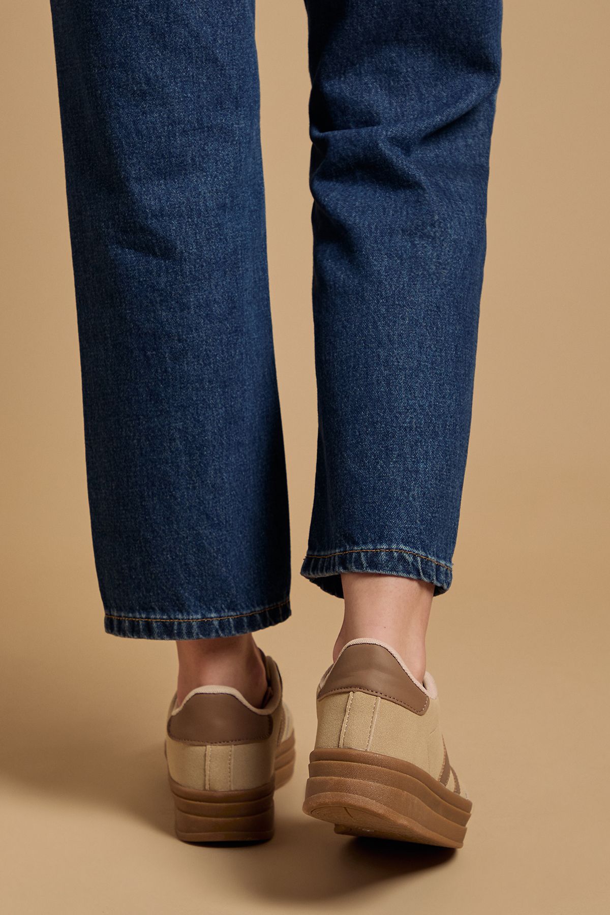 Oasis Isla Faux Suede Lace Up Platform Trainers Taupe image 4