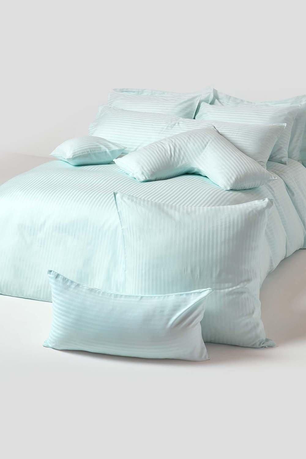 Homescapes Continental Pillowcase Egyptian Cotton 330 TC, 60 x 60 cm image 4