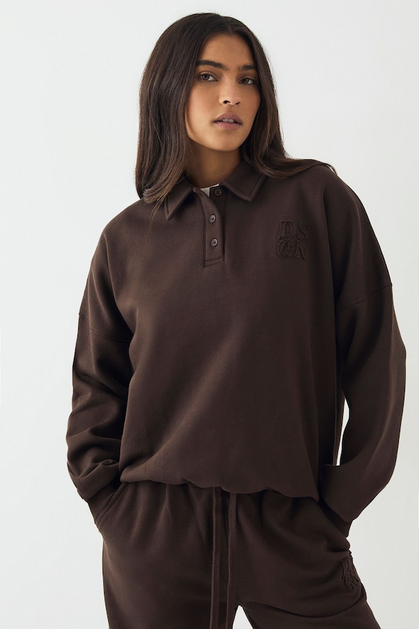 DSGN Studio DSGN Studio Self Fabric Applique Collared Sweatshirt Dark Chocolate