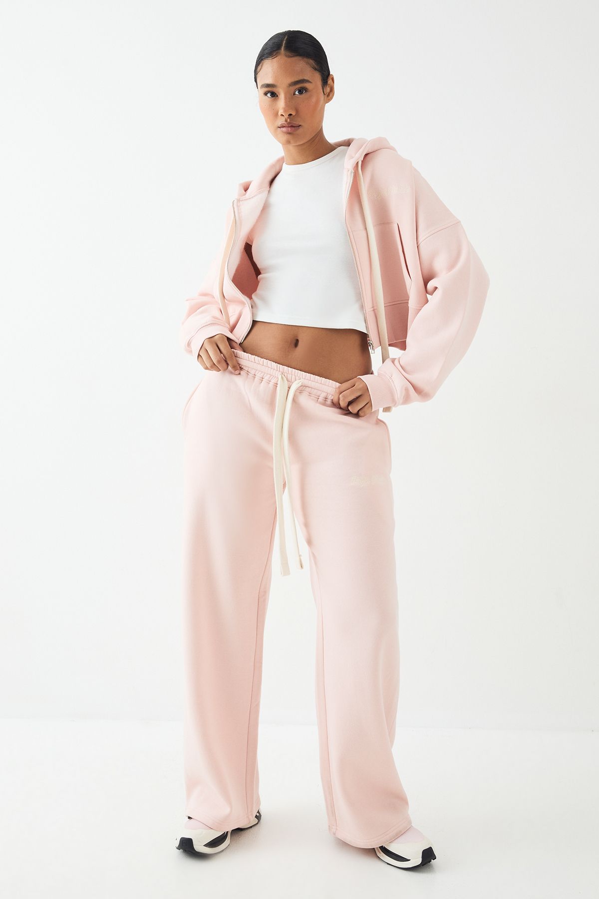 DSGN Studio DSGN Studio Contrast Drawcord Straight Leg Jogger Light Pink image 1