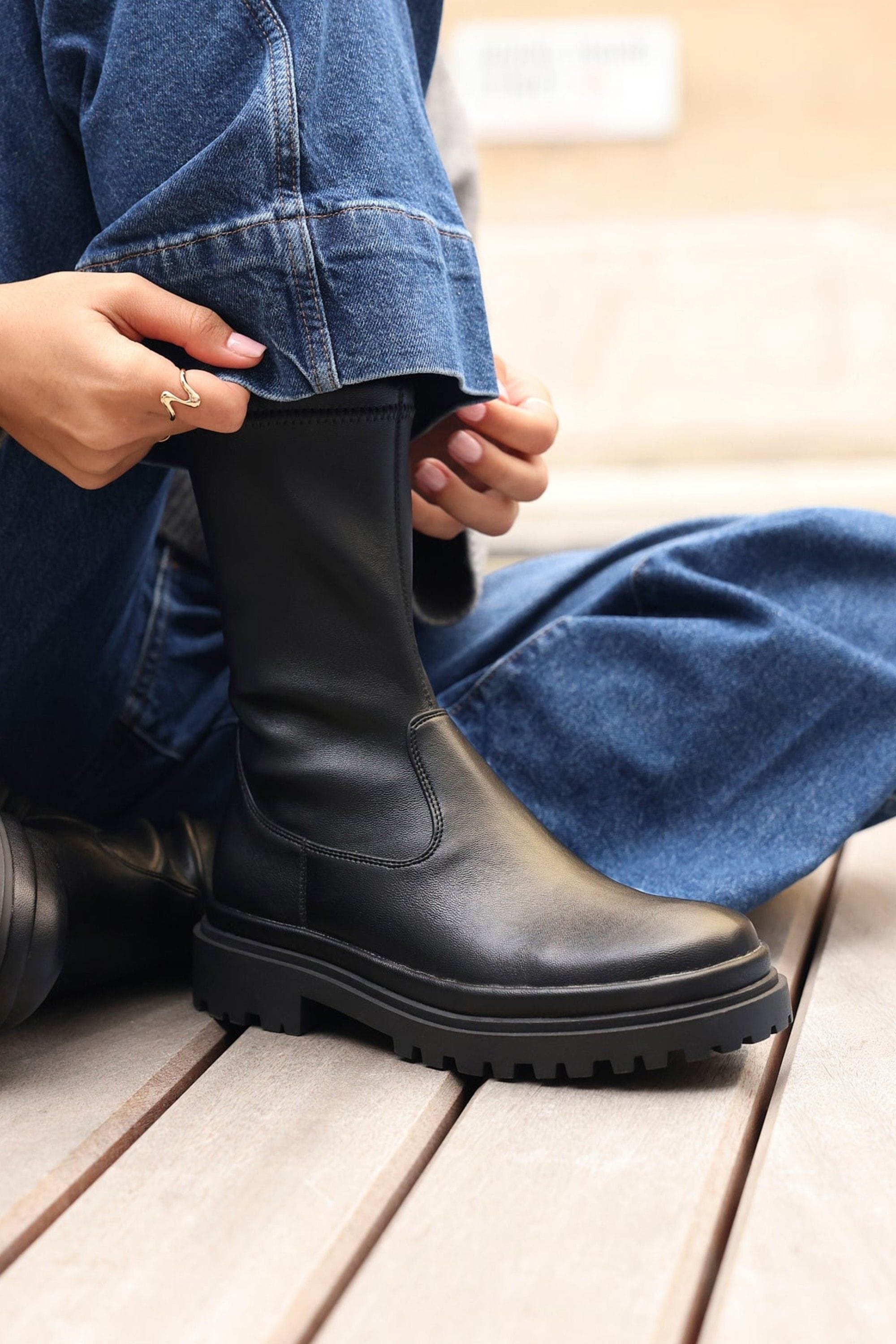 Linzi Edge Black Platform Ankle Boots image 6