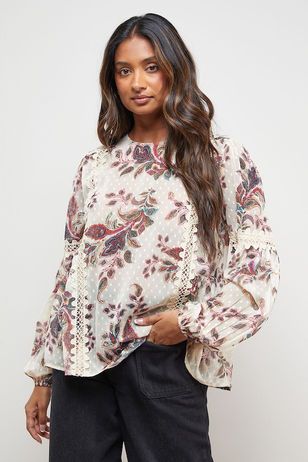 Oasis Printed Lace Detail Dobby Chiffon Blouse Floral