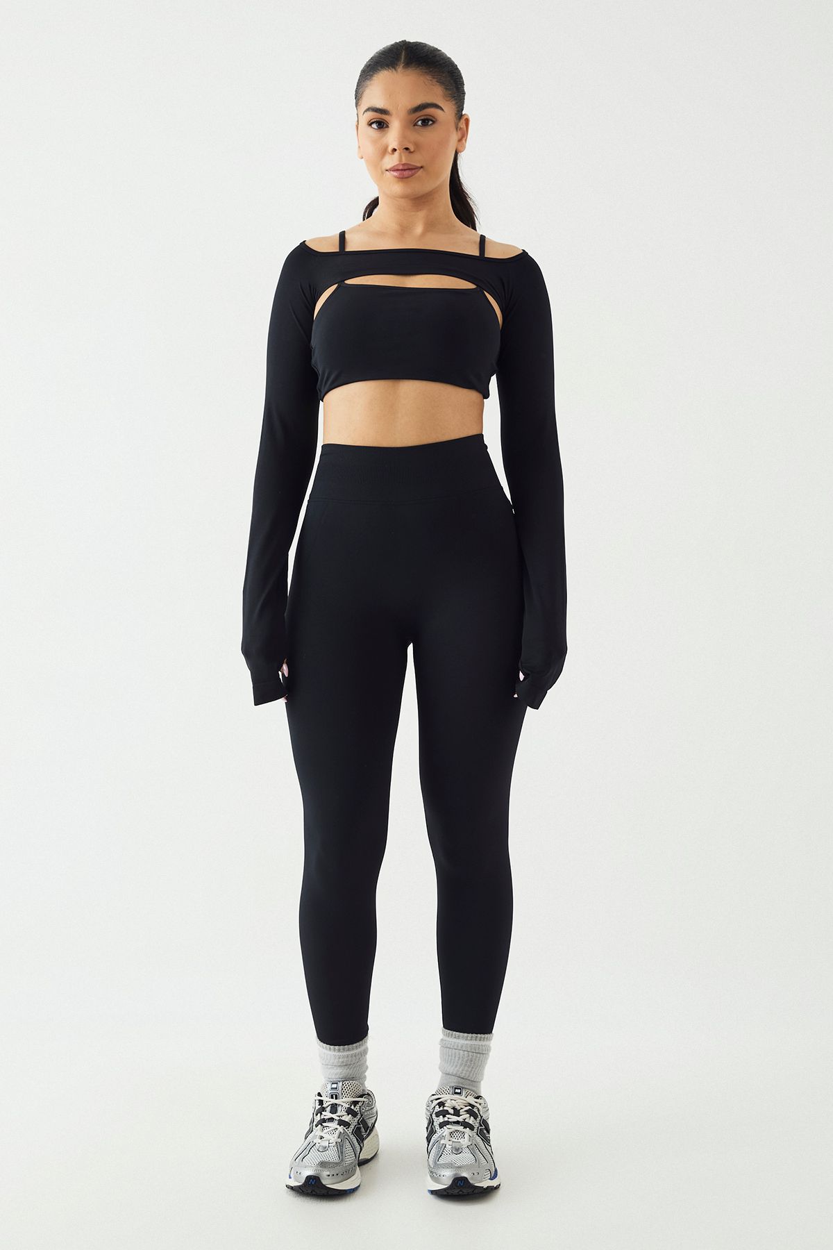 DSGN Studio DSGN Studio Sport Ultra Contour Seamless 2in1 Top Black image 5