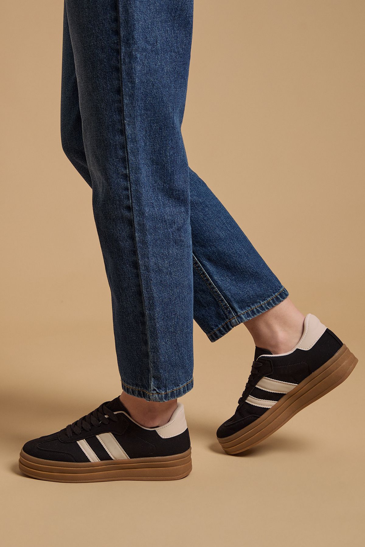 Oasis Isla Faux Suede Lace Up Platform Trainers Natural Black image 1