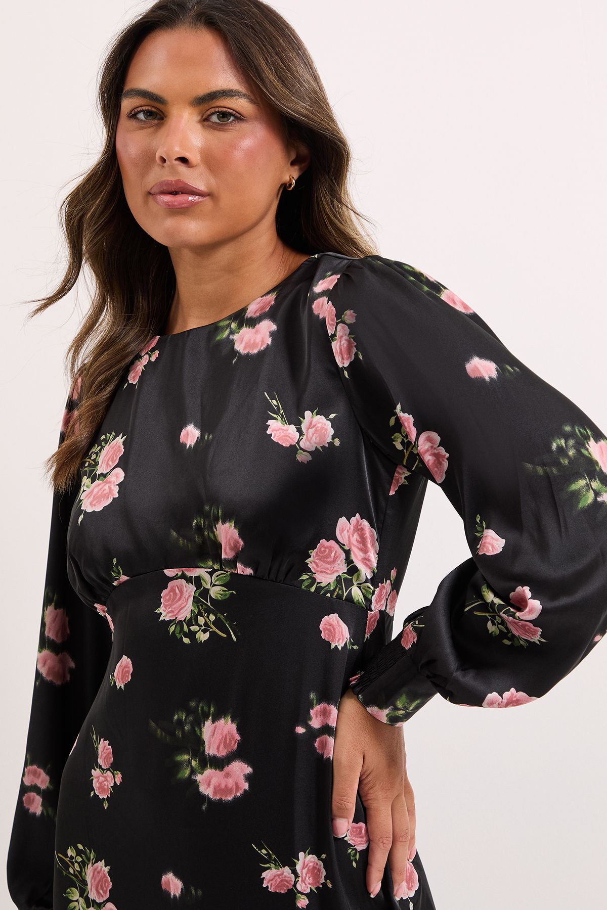 Dorothy Perkins Floral Empire Seam Blouson Sleeve Sleeve Midi Dress Black image 3