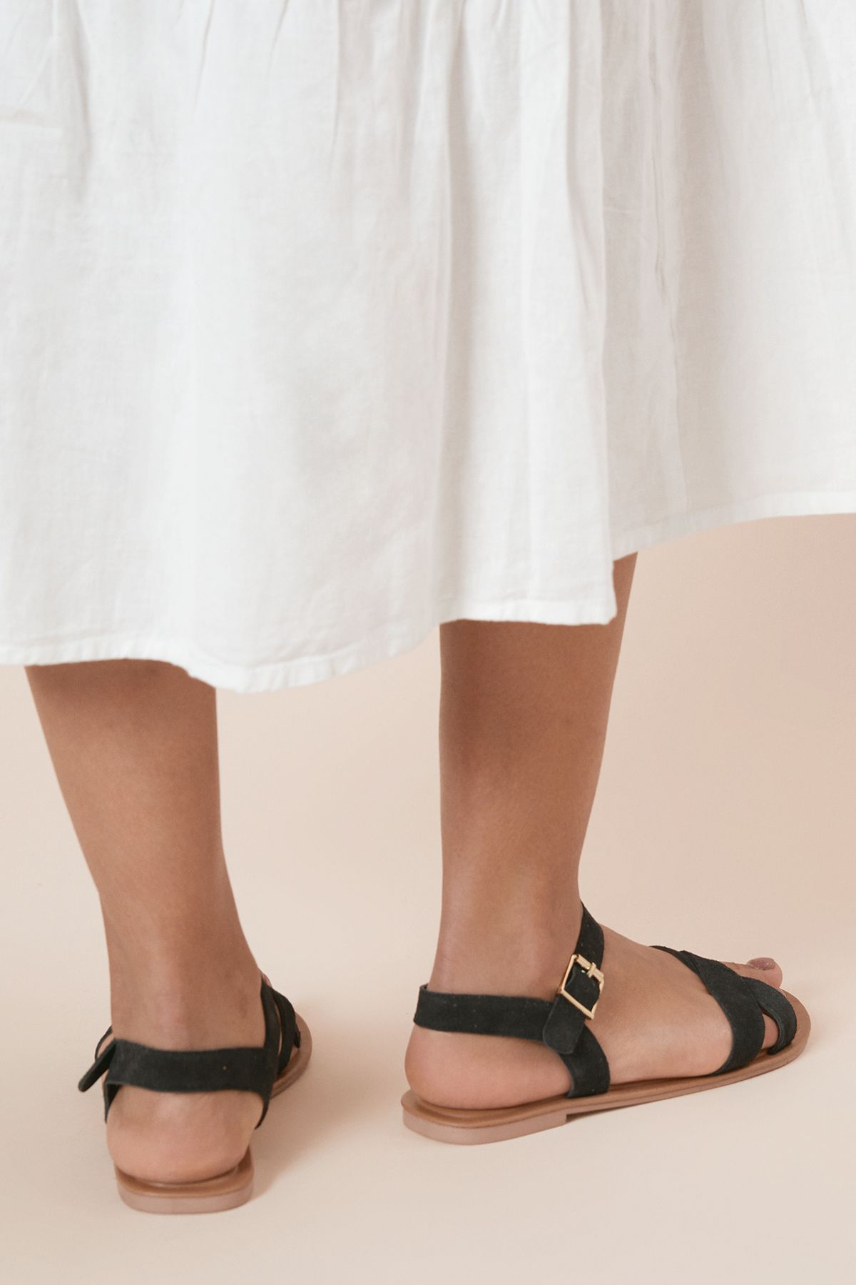 Dorothy Perkins Filomena Real Leather Cross Strap Flat Sandals Natural Black image 2