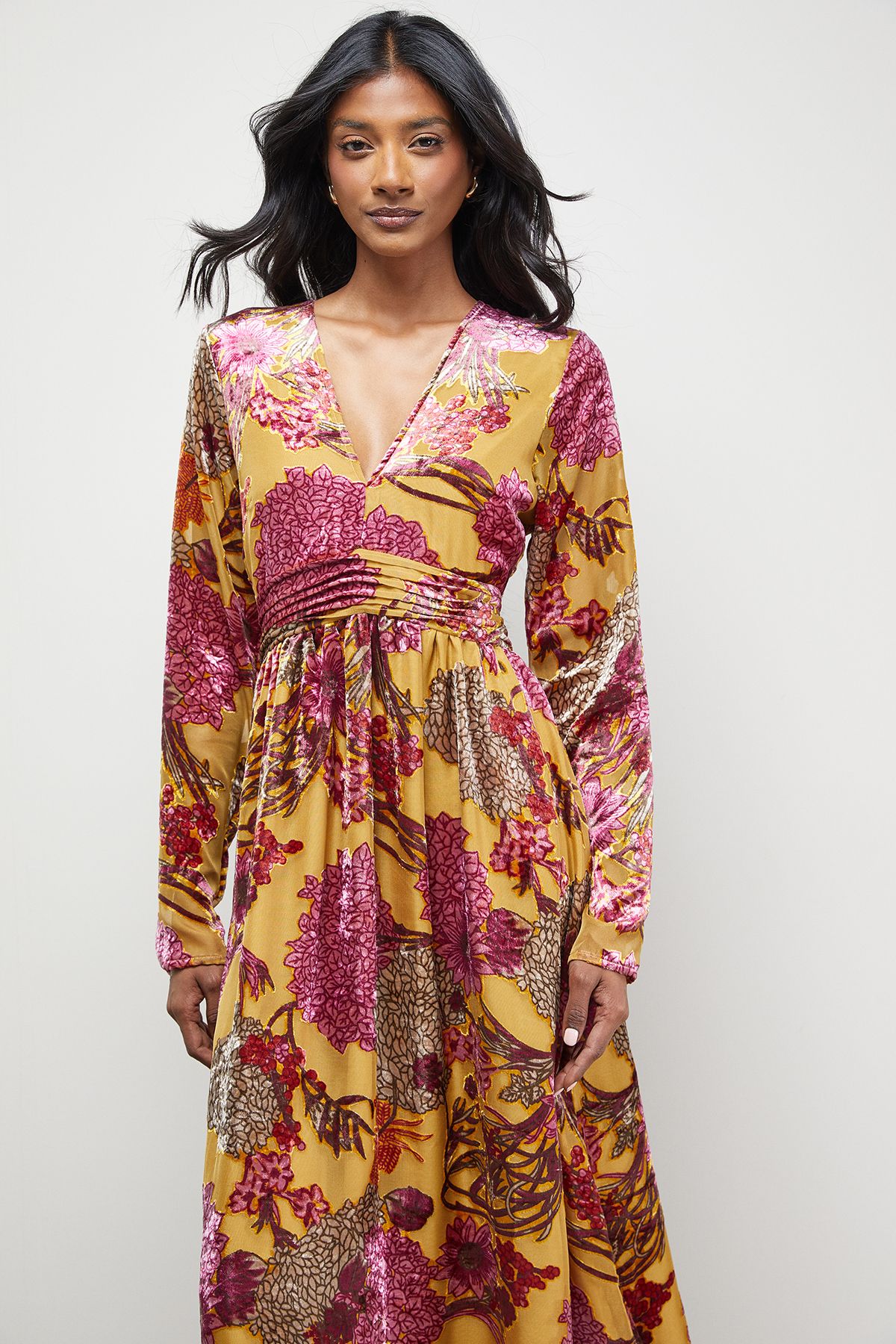 Warehouse Burnout Velvet Plunge Neck Waisted Midi Dress Ochre image 2