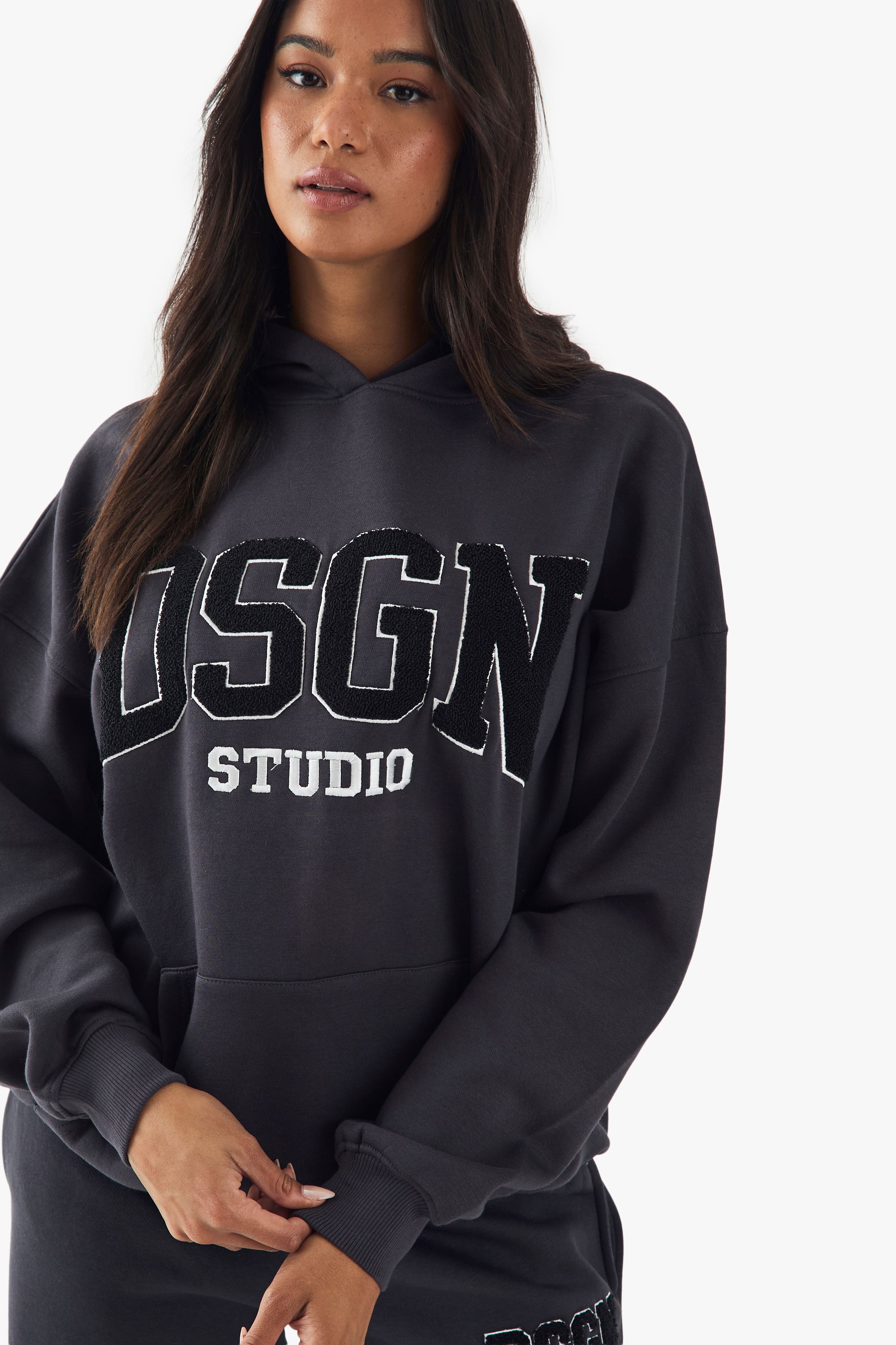 DSGN Studio DSGN Studio Towelling Applique Oversized Hoodie Charcoal image 4