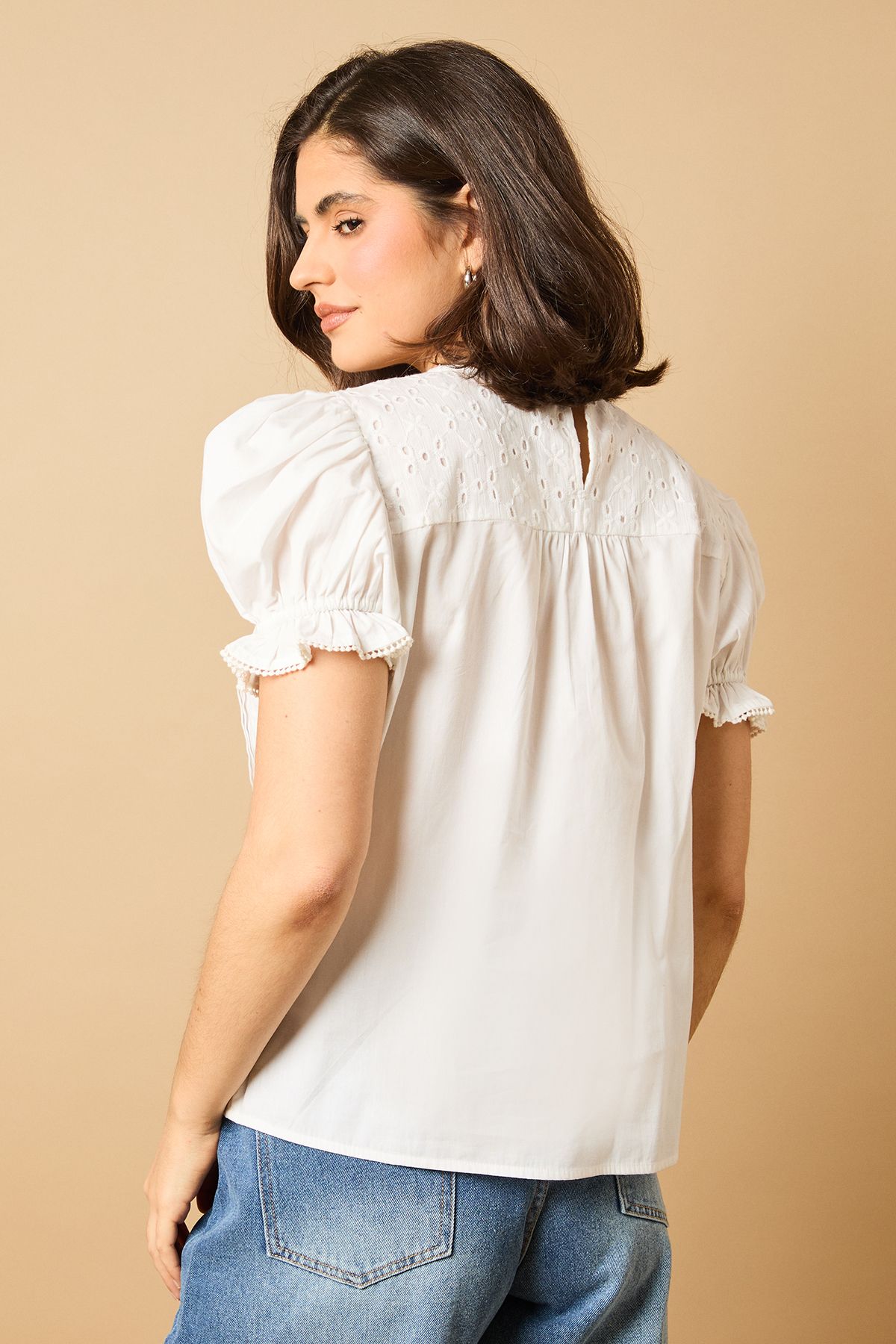Oasis Broderie Trim Detail Puff Sleeve Blouse White image 4