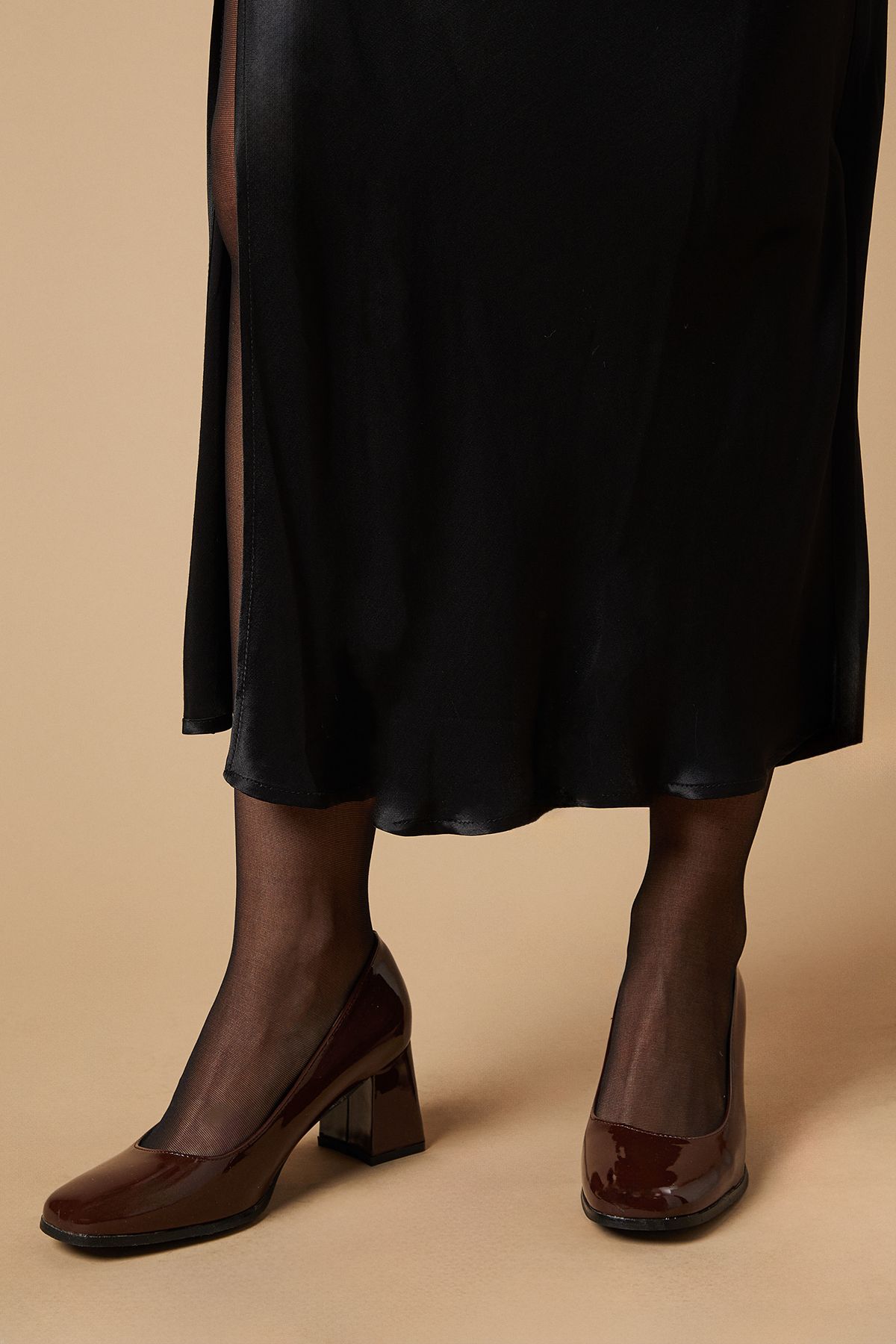 Oasis Vana Flared High Block Heel Square Toe Shoes Chocolate image 2