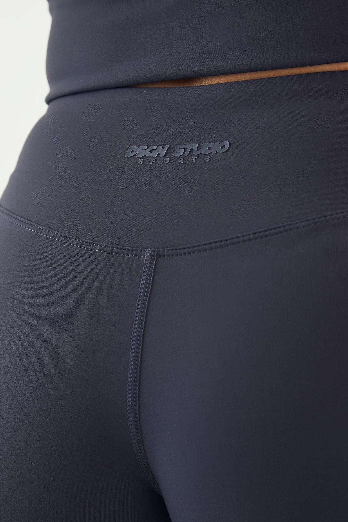 DSGN Studio DSGN Studio Ultra Sculpt Straight Leg Trouser Midnight image 4