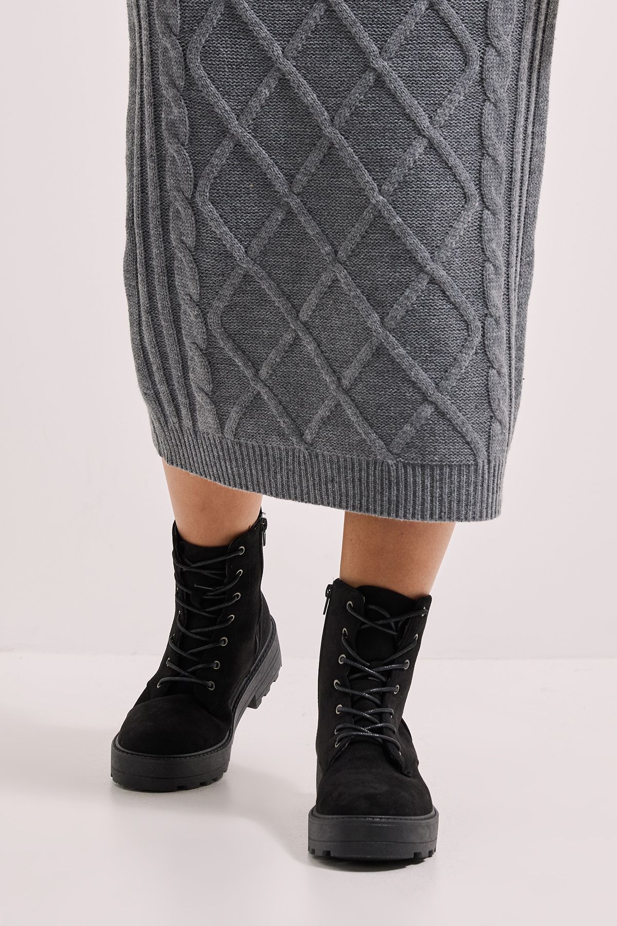 Dorothy Perkins Wide Fit Maryam Faux Leather Lace Up Chunky Ankle Boots Natural Black image 2