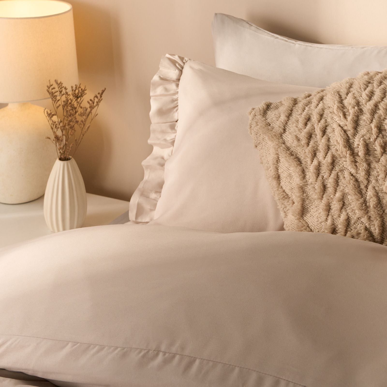 OHS Frill Edge Decor Duvet Cover with Pillowcase Bedding Set image 2