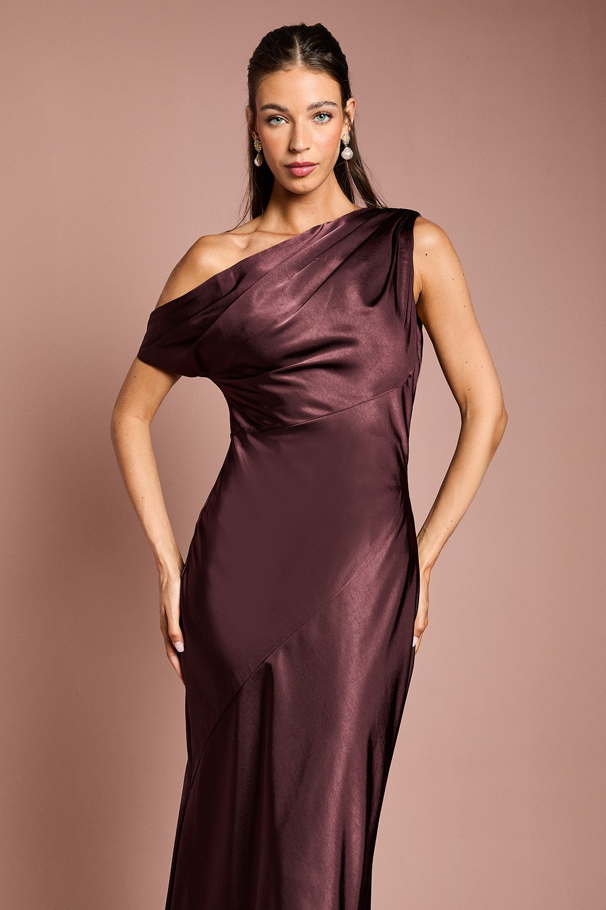 Coast Satin Off One Shoulder Slinky Bridesmaid Fishtail Maxi Dress Espresso image 2