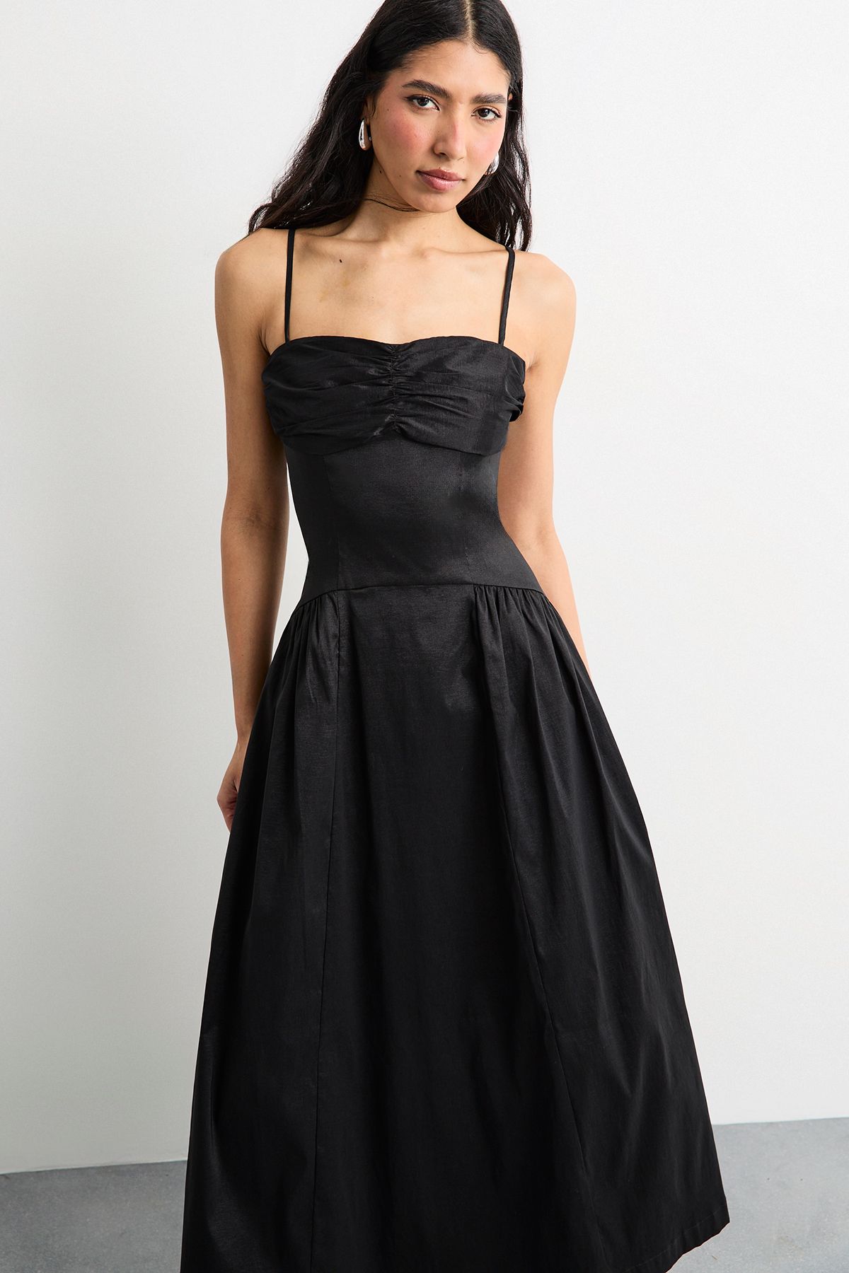 Warehouse Dropped Waist Ruched Bust Midi Dress Black image 4