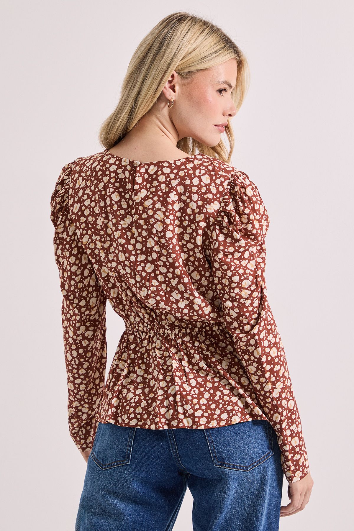 Dorothy Perkins Animal Button Detail Printed Peplum Blouse Animal image 3