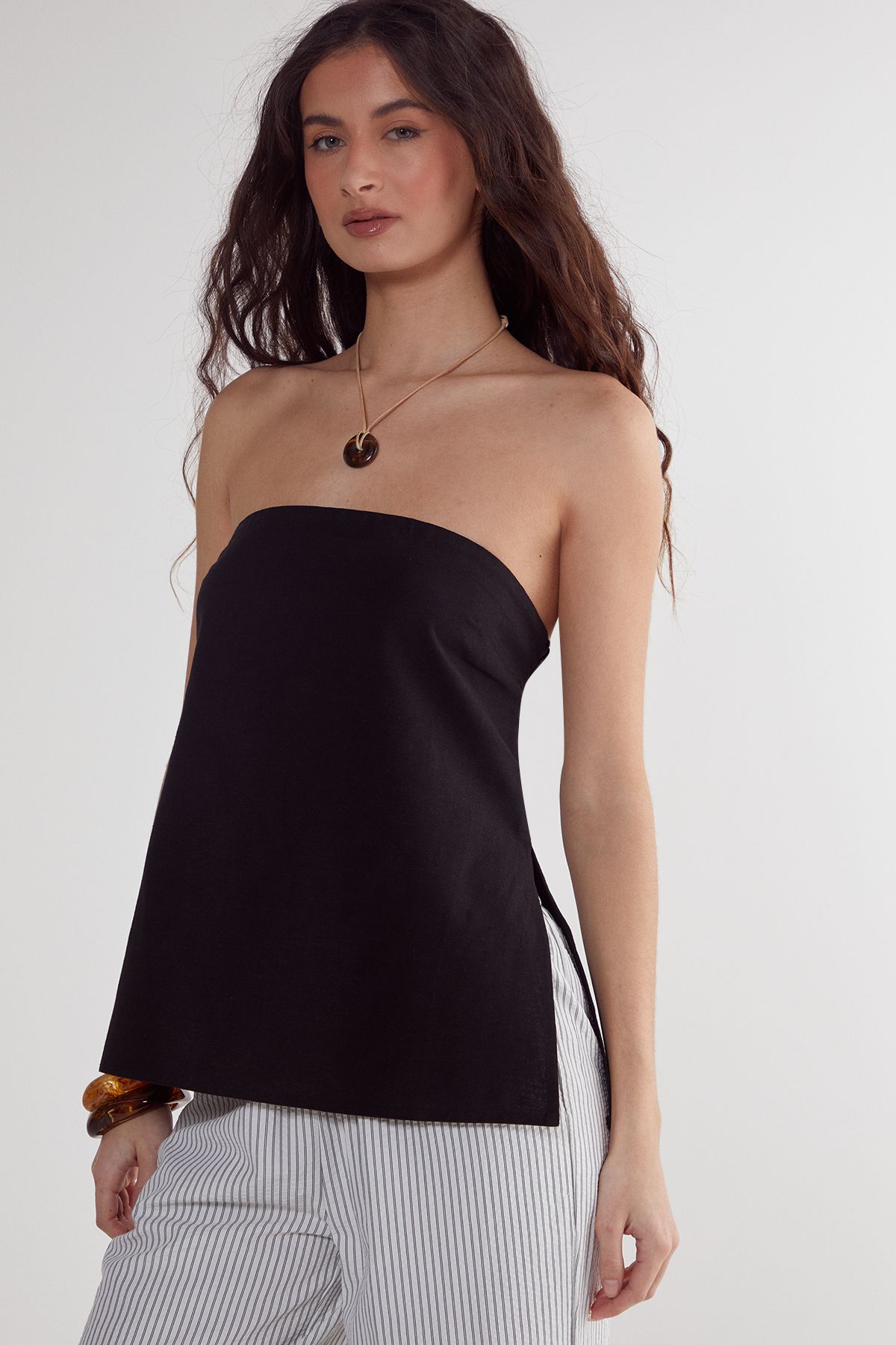 NastyGal Linen Mix Bandeau Top Black image 1