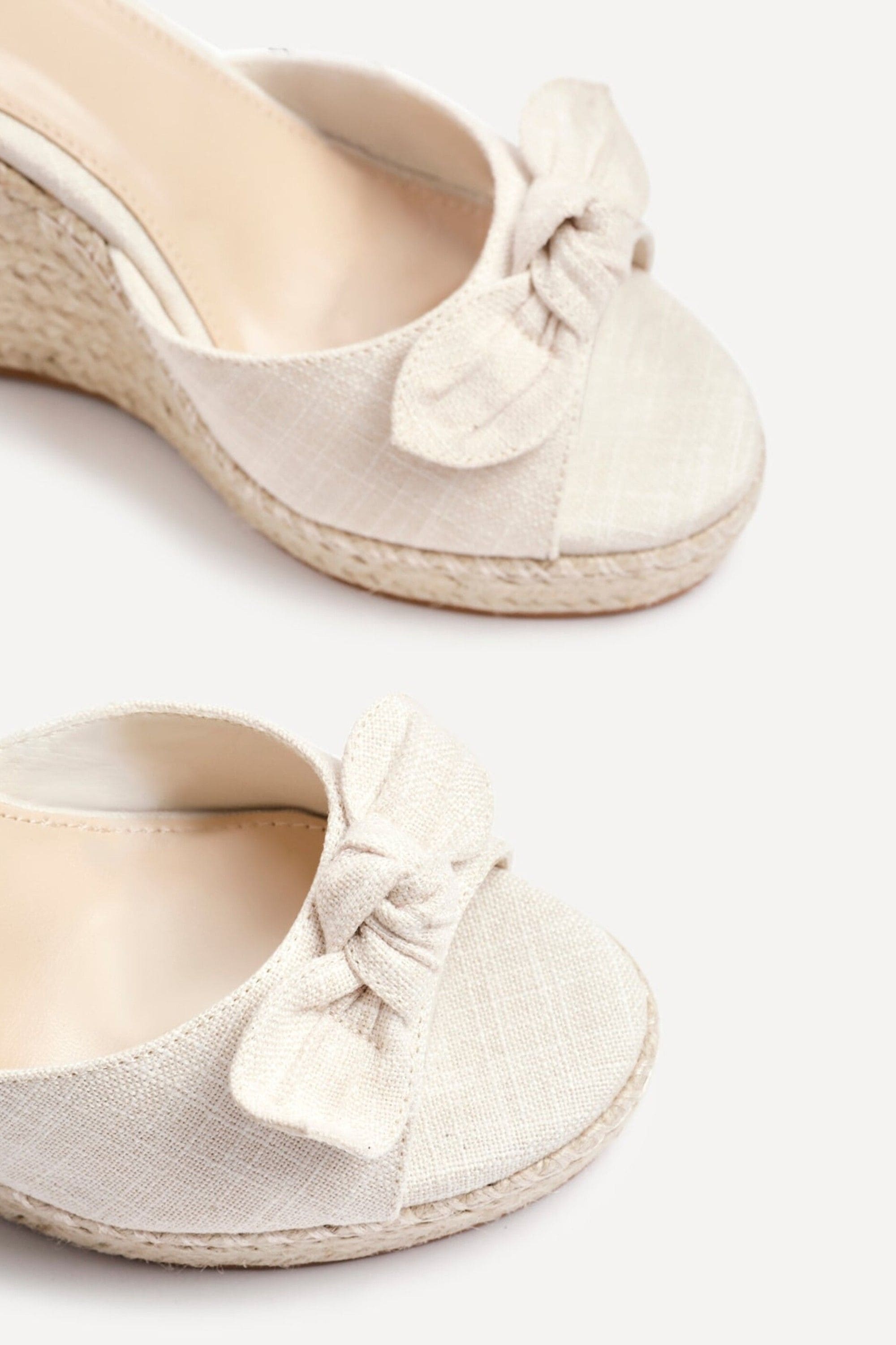Linzi Portofino Beige Canvas Espadrille Wedge image 4