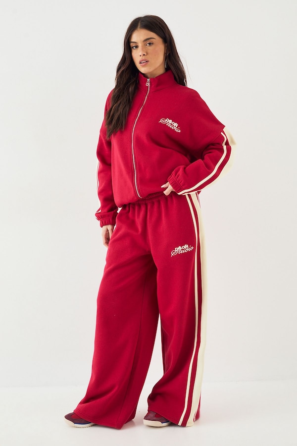 DSGN Studio DSGN Studio Oversized Wide Leg Jogger Red