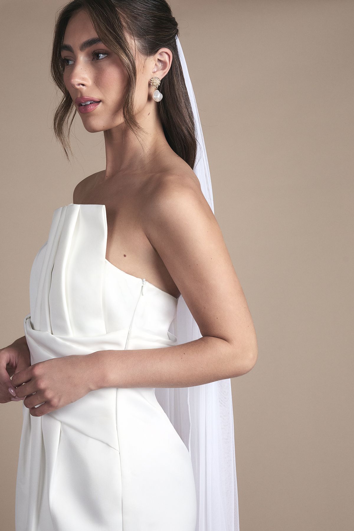 Coast Strapless Oversized Bow and Twist Waist Detail Column Maxi Wedding Dress White image 4