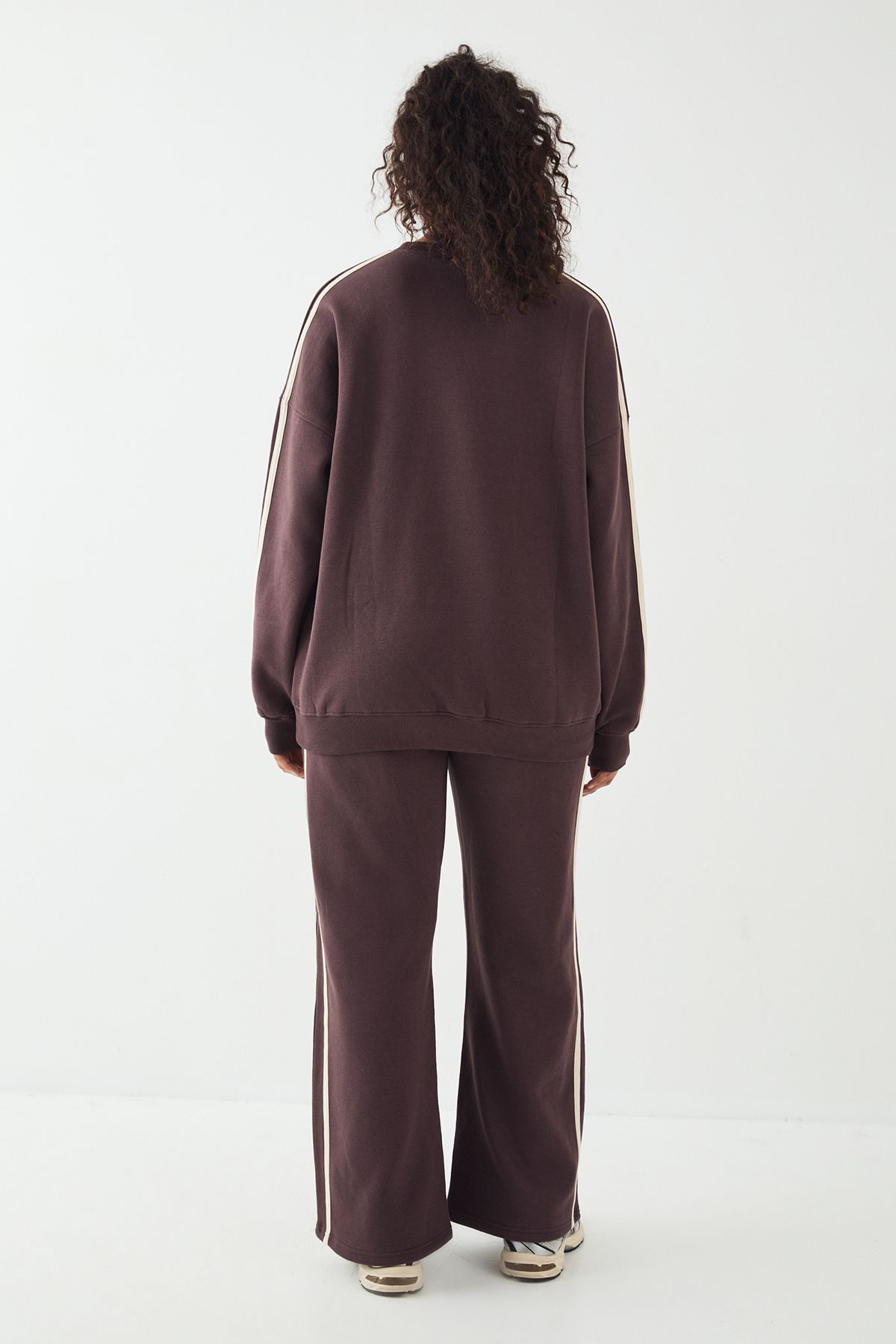 DSGN Studio DSGN Studio Side Stripe Straight Leg Jogger Chocolate image 2