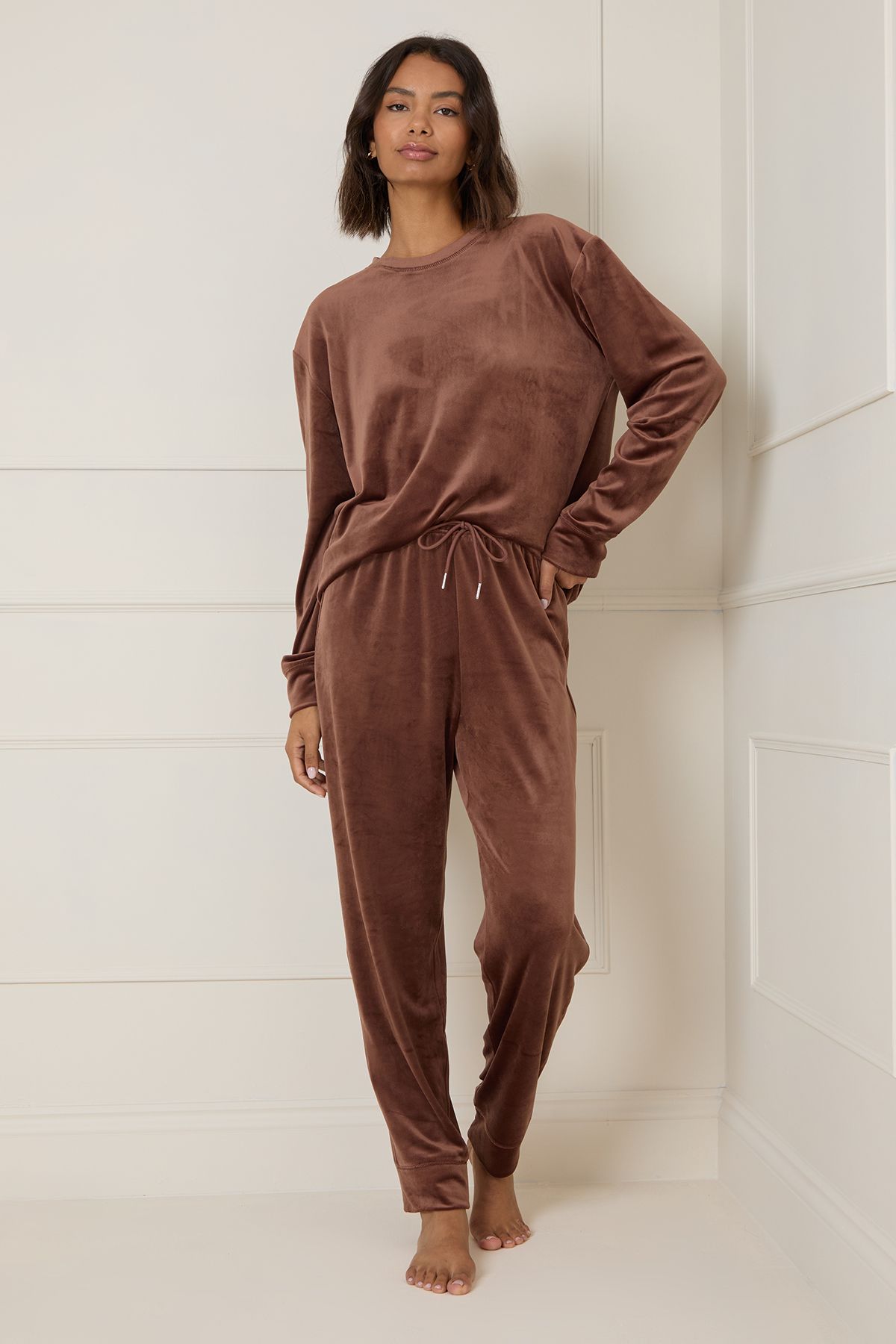 Dorothy Perkins Nightwear Velour Co-Ord Chocolate image 1