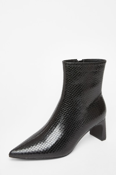 Quiz Black Snake Print Ankle Boots