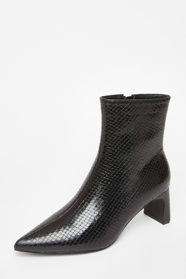 Quiz Black Snake Print Ankle Boots