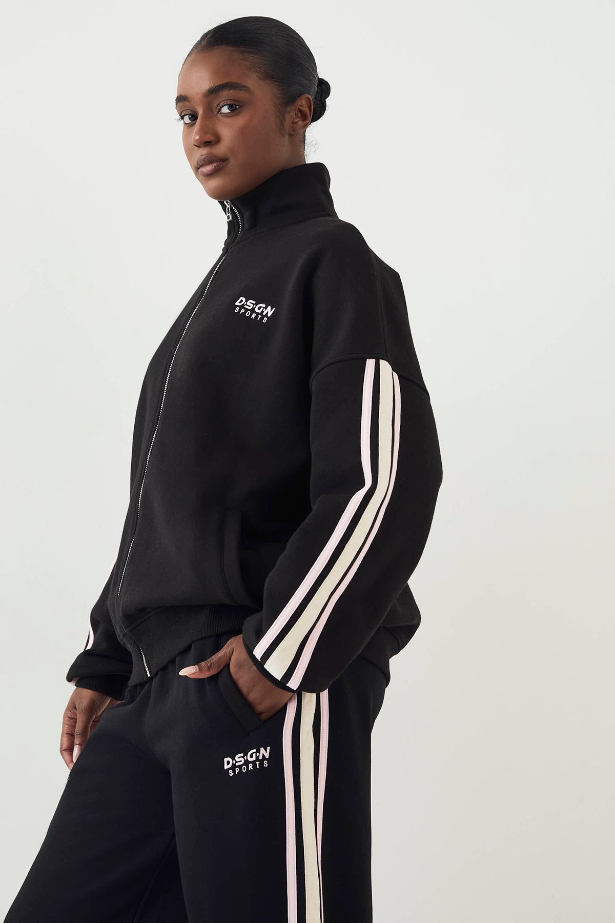 DSGN Studio DSGN Studio Sport Colour Block Funnel Neck Zip Through Sweatshirt Black image 3