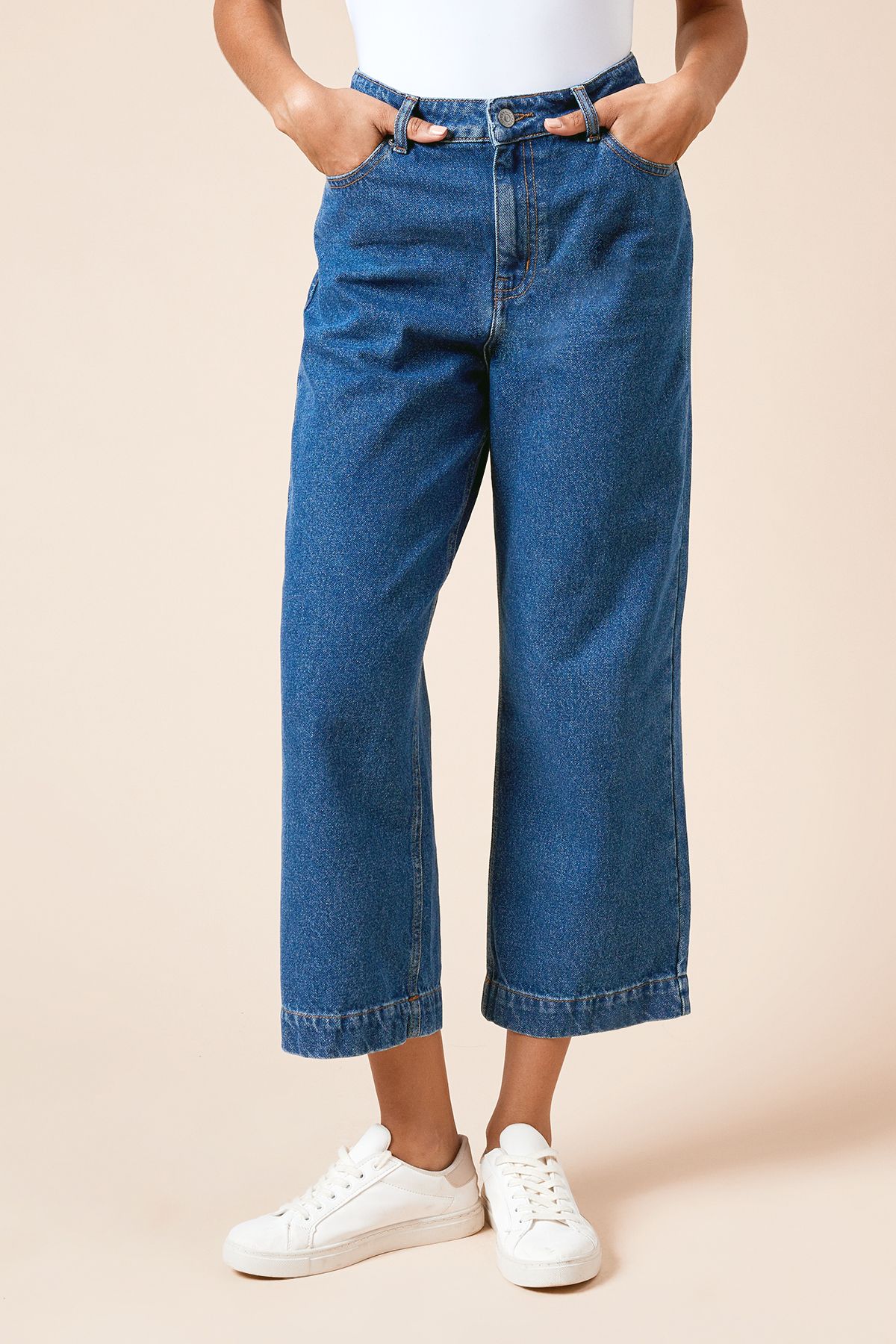 Dorothy Perkins Cropped Wide Leg Jean Mid Blue image 1
