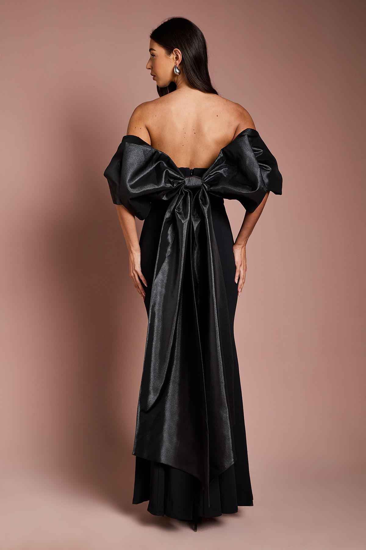 Coast Oversized Bow Shawl Black image 1