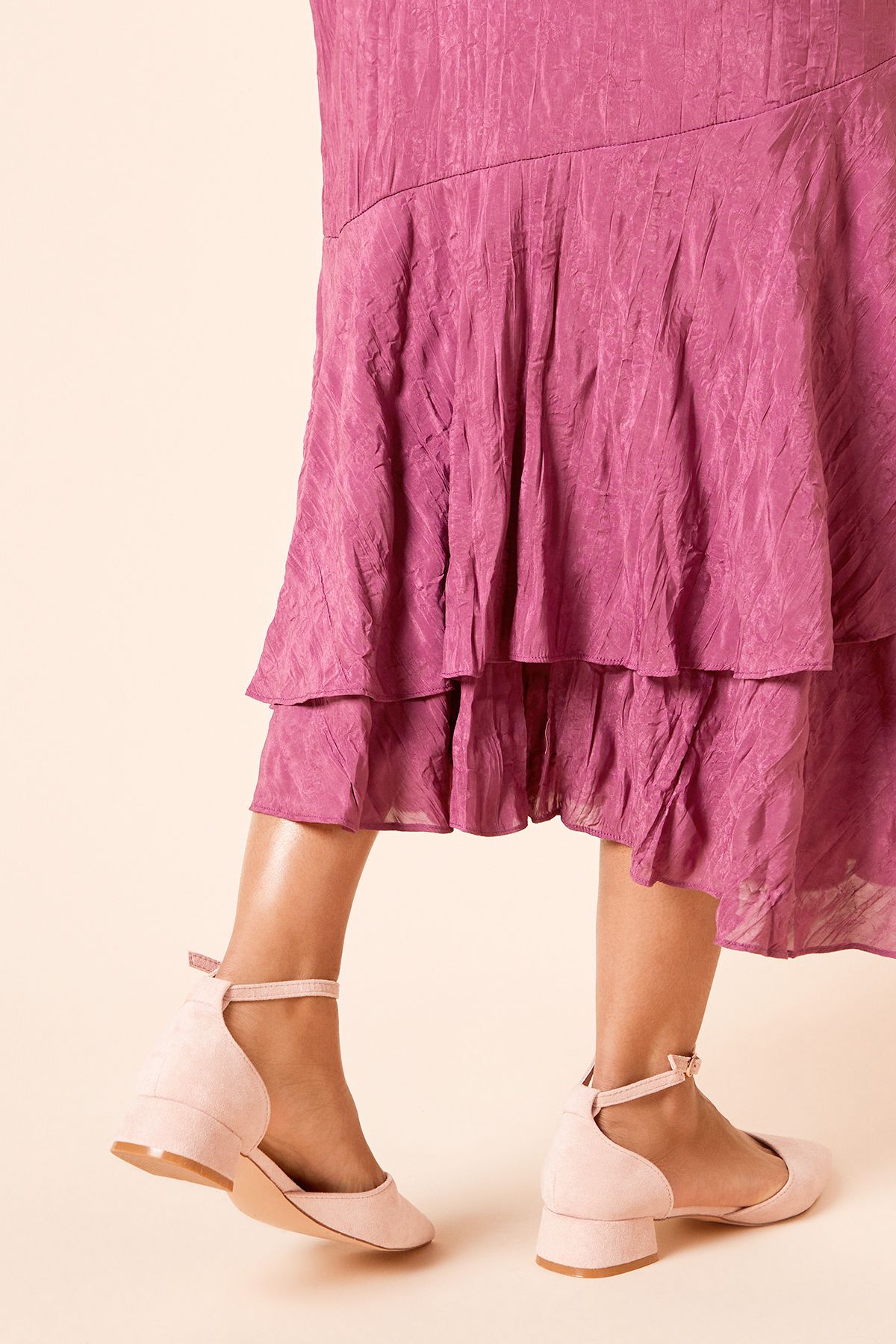 Dorothy Perkins Bennie Faux Suede Pointed Low Block Heel Court Shoes Light Pink image 4