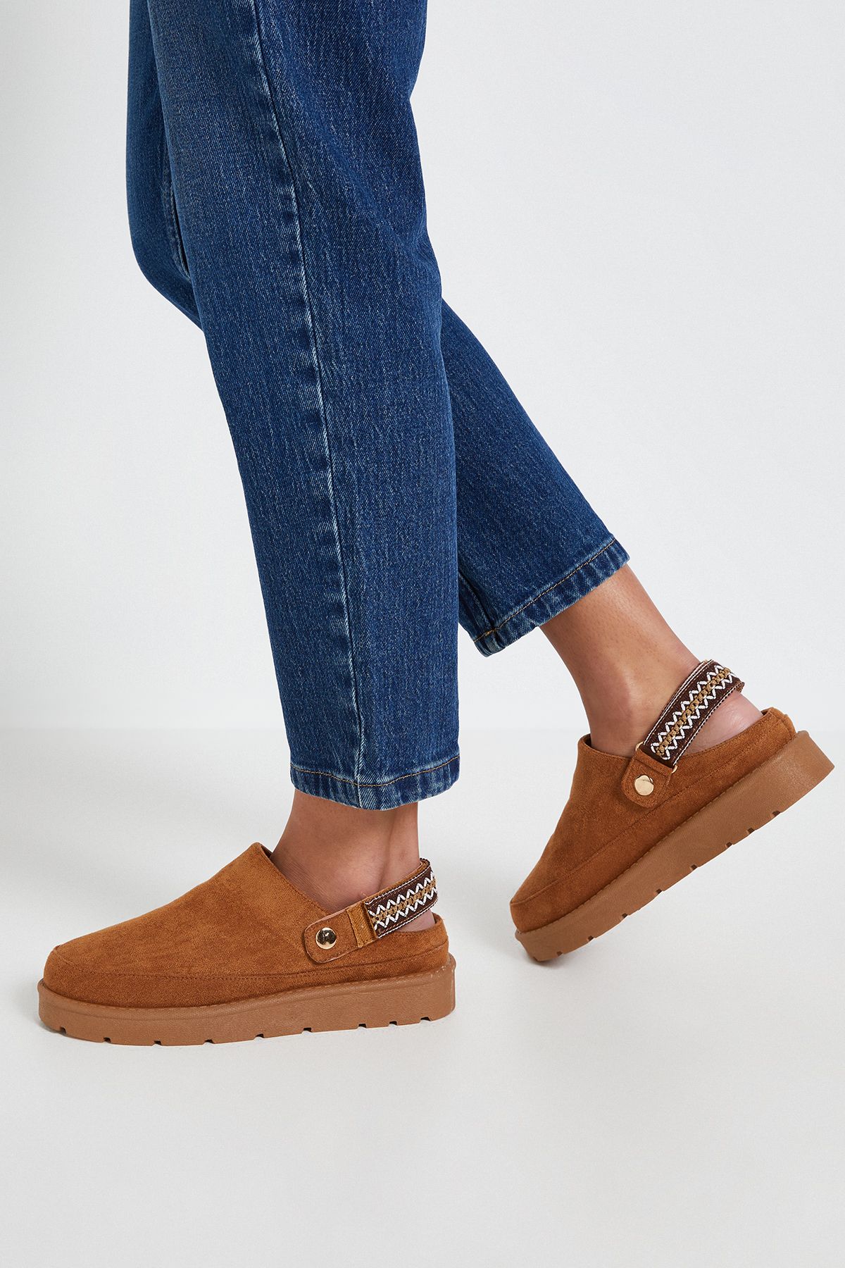 Dorothy Perkins Zinnias Faux  Slingback Closed Toe Cosy Mules Chestnut image 1