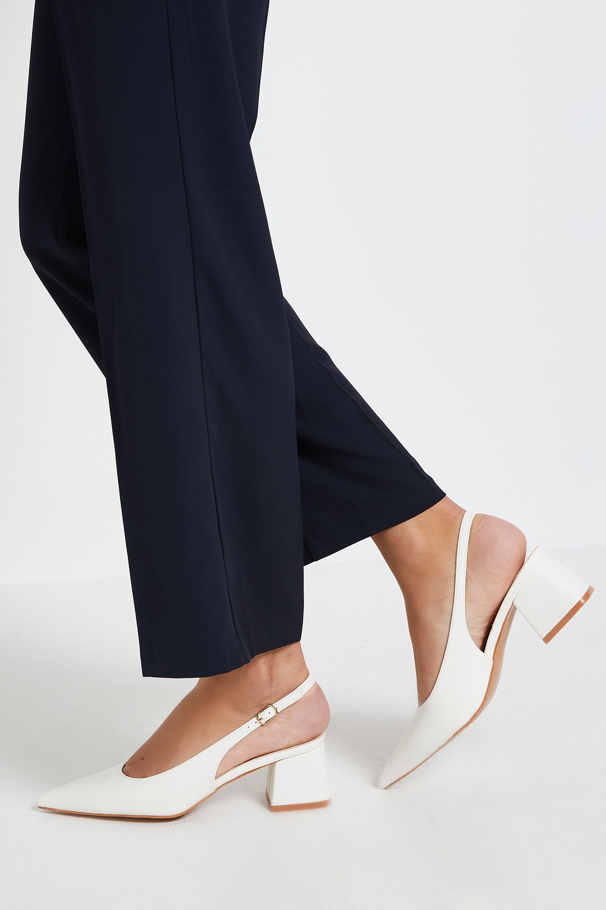 Dorothy Perkins Patricia Faux Leather Slingback Medium Block Heel Court Shoes White