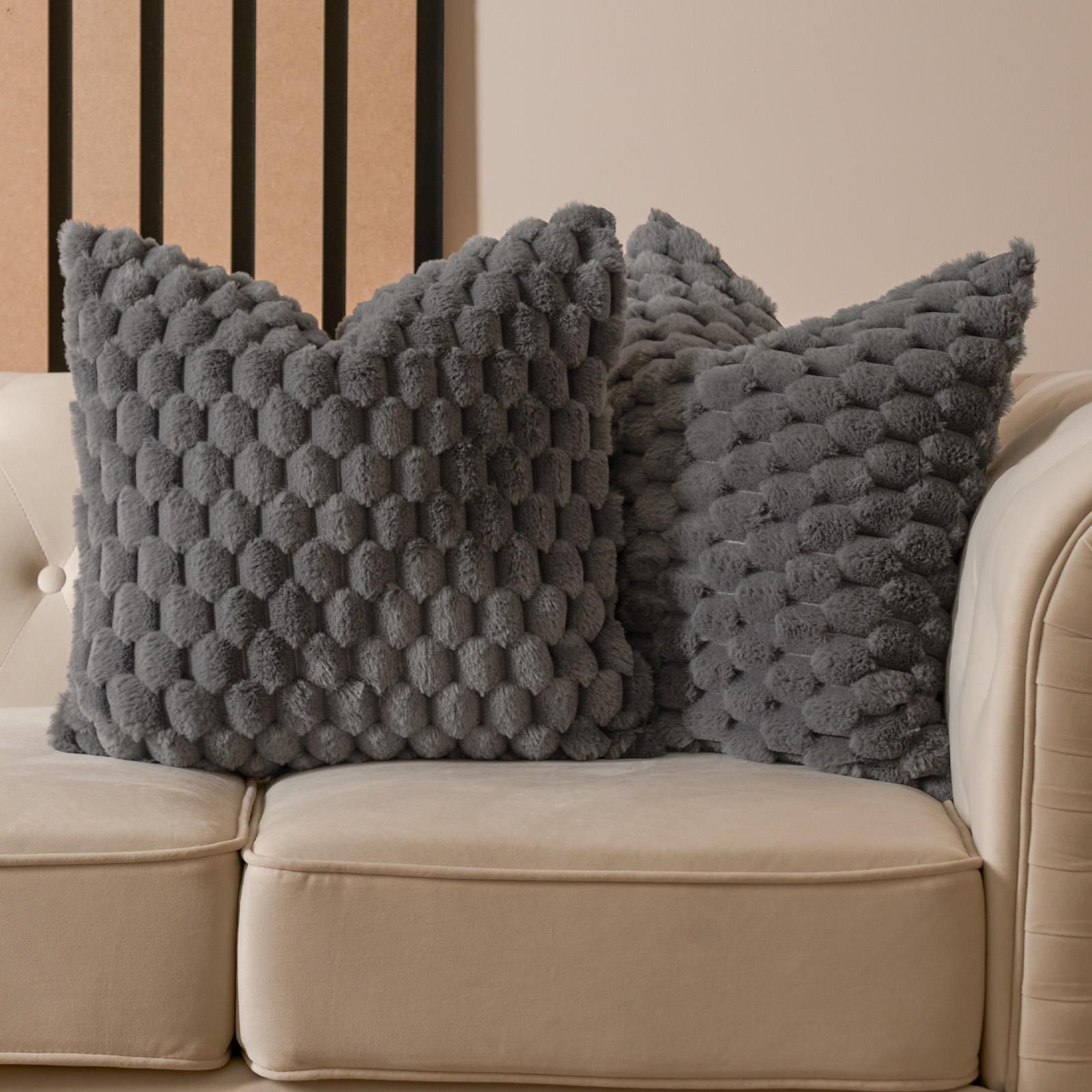 OHS 4 Pack Waffle Faux Fur Filled Cushion Covers - 45 x 45cm image 2