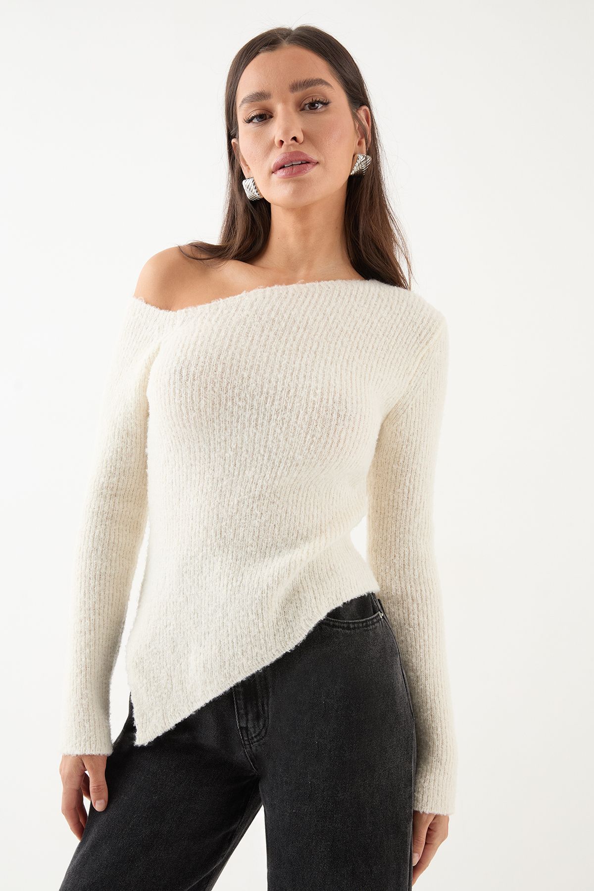 MissPap Asymmetric Knitted Boucle Top Ecru image 1
