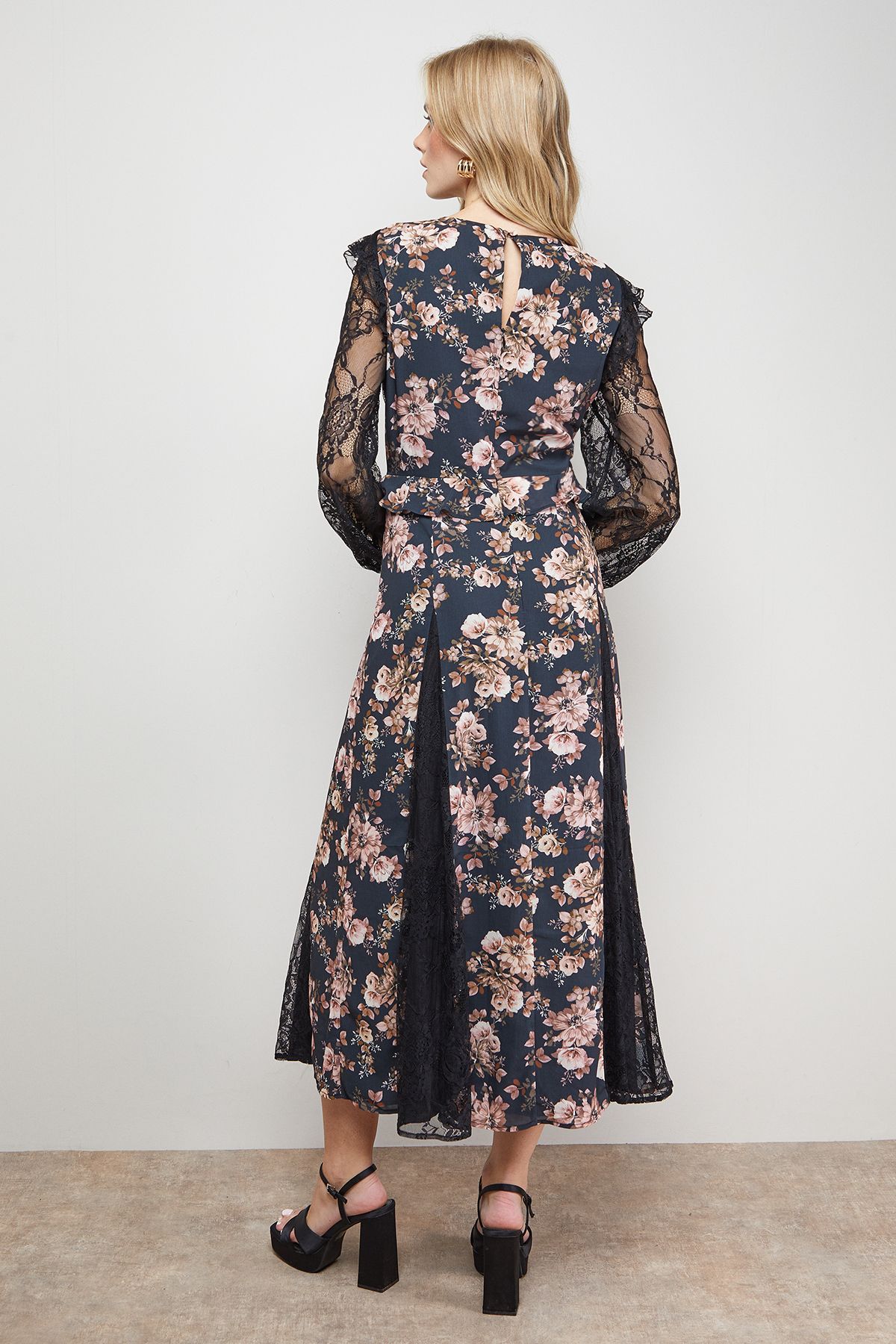 Oasis Lace Mix Midi Dress Floral image 3