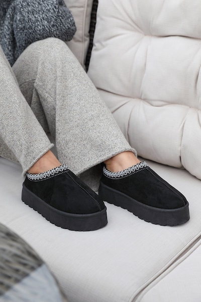 Where's That From 'Freeze' Flatform Embroidered Low Ankle Slipper Boots