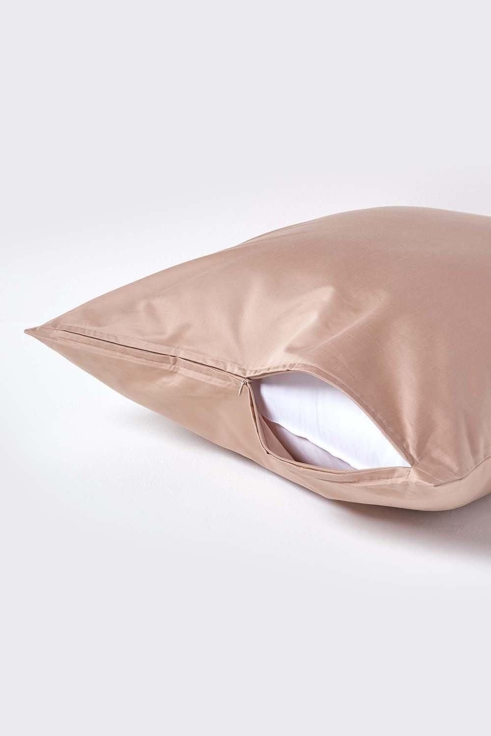 Homescapes Continental Egyptian Cotton Pillowcase 1000 TC, 60 x 60 cm image 3